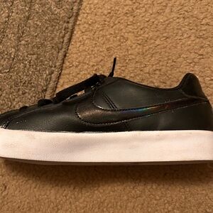 Nike court royale shoes